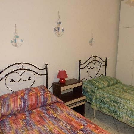 Casa Vacanze Vincenzo E Rosanna Castro  Kültér fotó