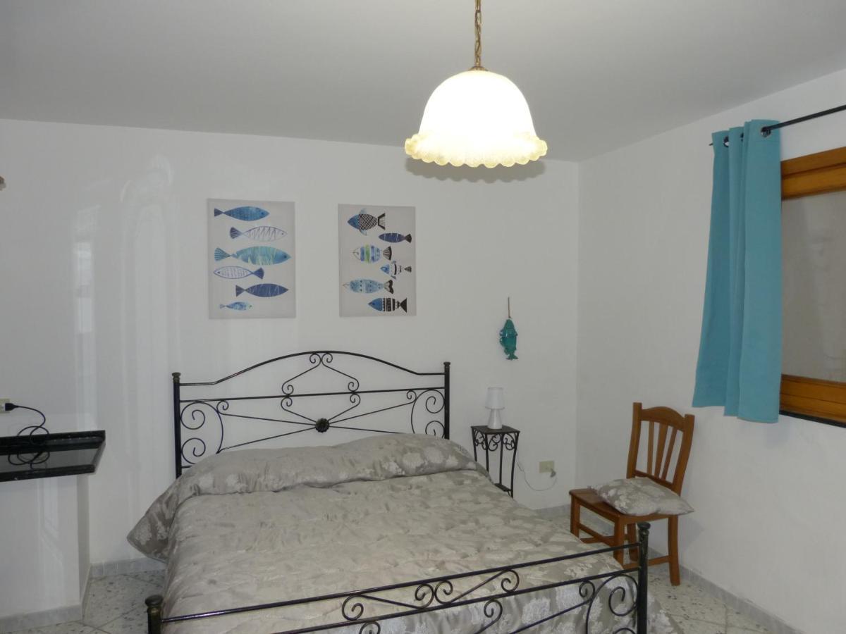Casa Vacanze Vincenzo E Rosanna Castro  Kültér fotó